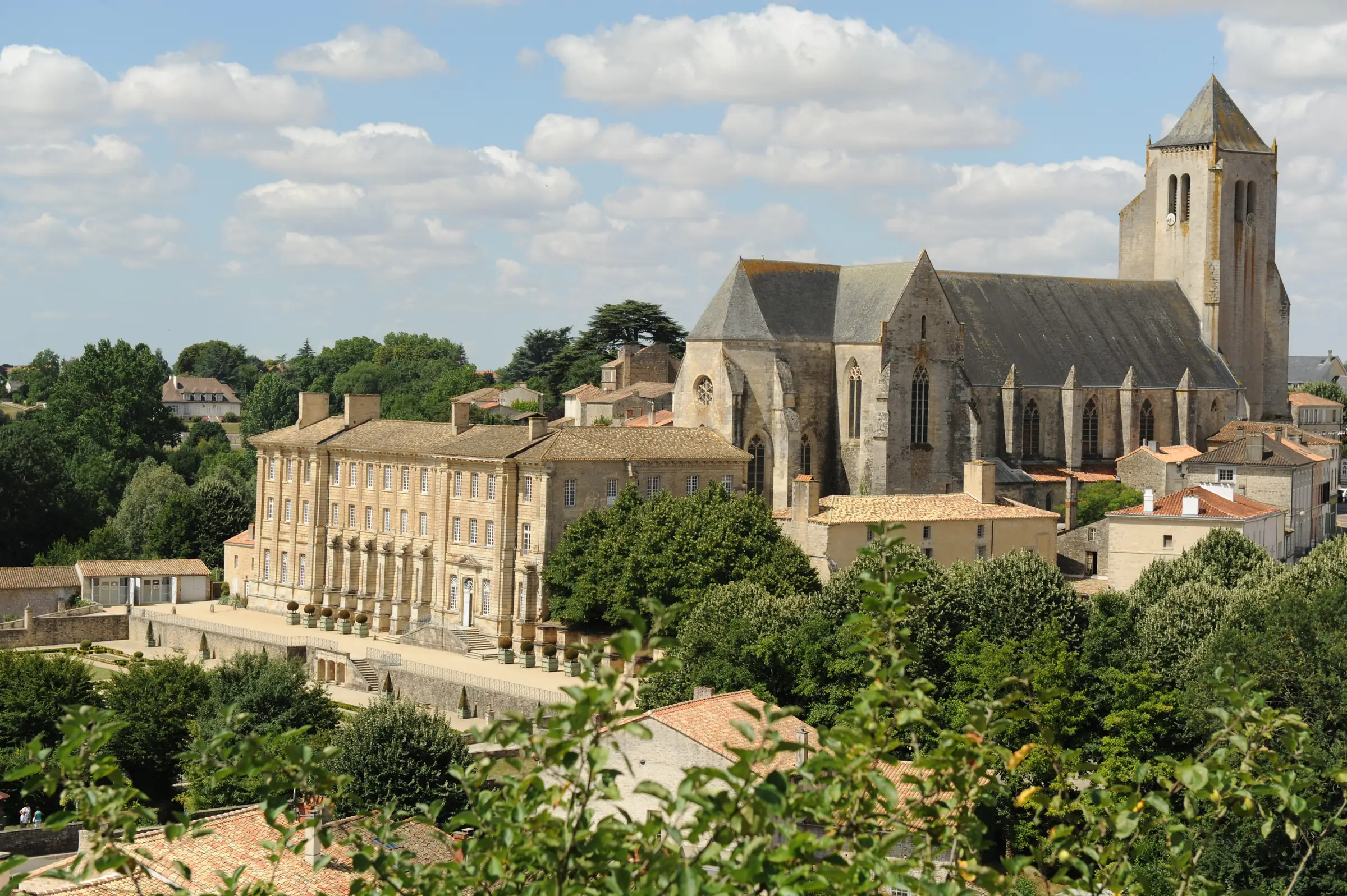 Celles-sur-Belle, Petite Cité de Caratère
