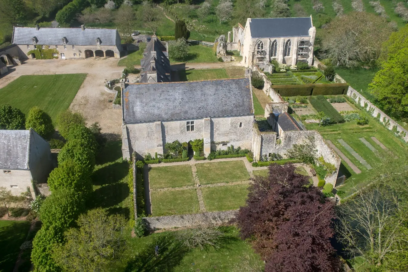 Abbaye de Longues