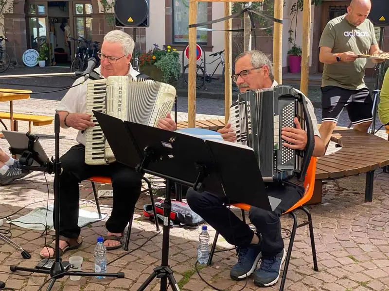 KB fête l'été