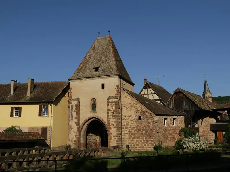 Portes et enceinte médiévales de Bœrsch