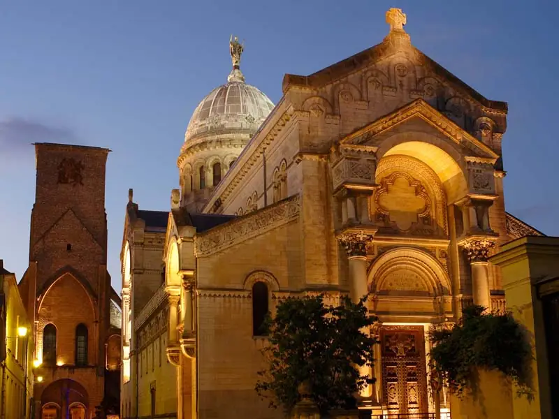 Basilique Saint-Martin