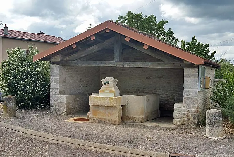 Lavoir de Marnay-sur-Marne (2)