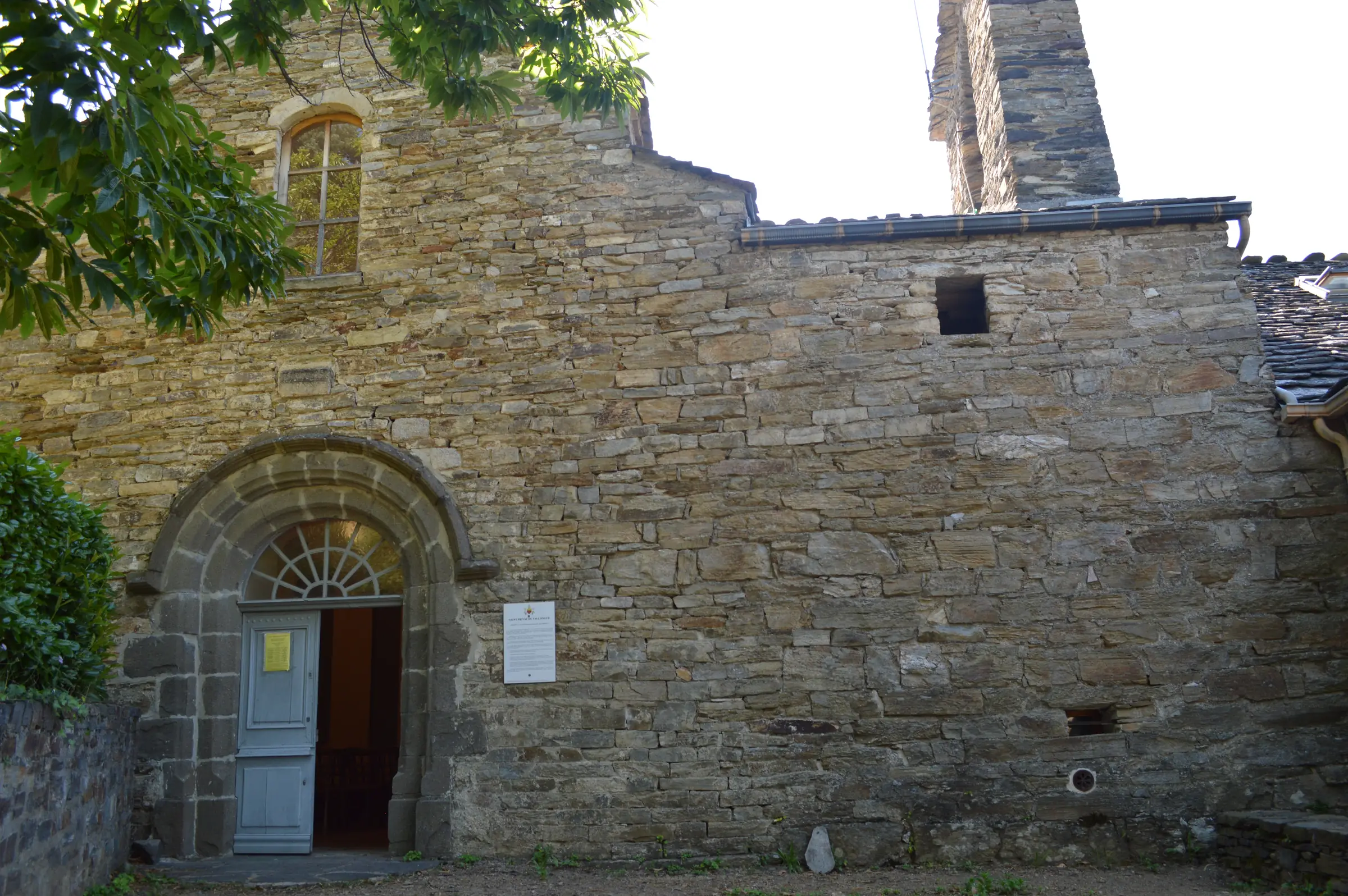 EGLISE NOTRE-DAME-DE-LA-SALETTE