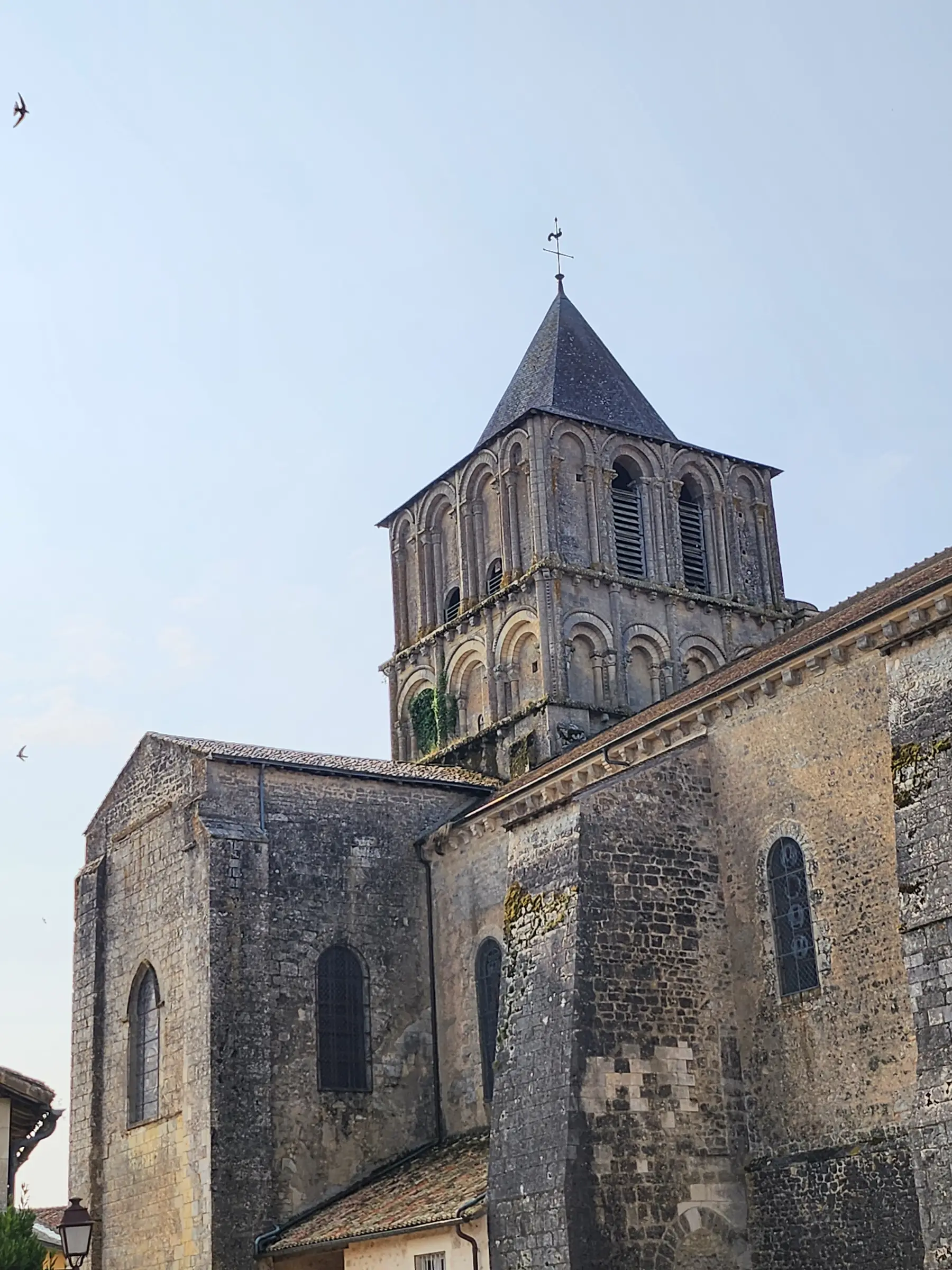 Église Notre-Dame et Saint-Junien