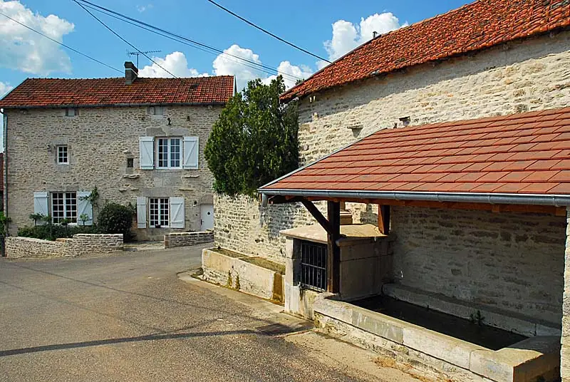 Lavoir 1 de Verseilles-le-Haut