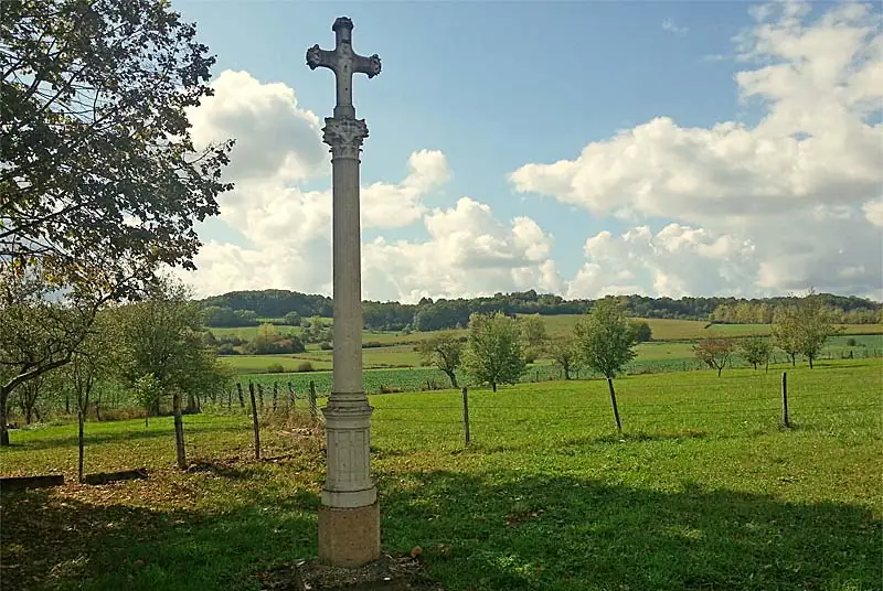 Croix Saint-Pierre de Corlée