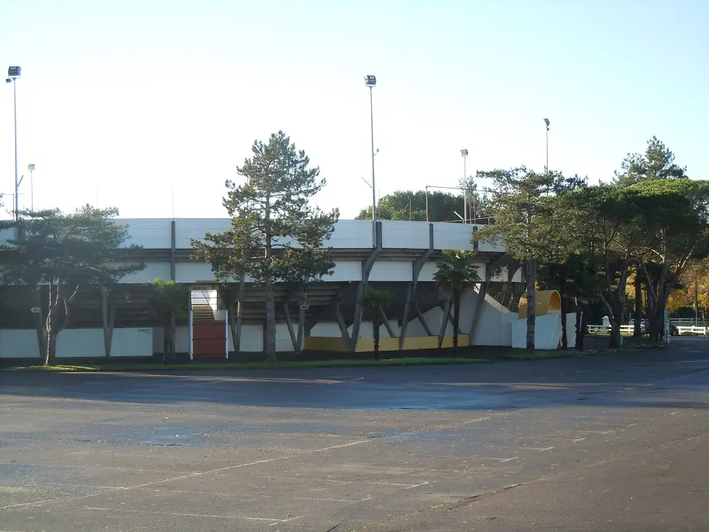 Arènes