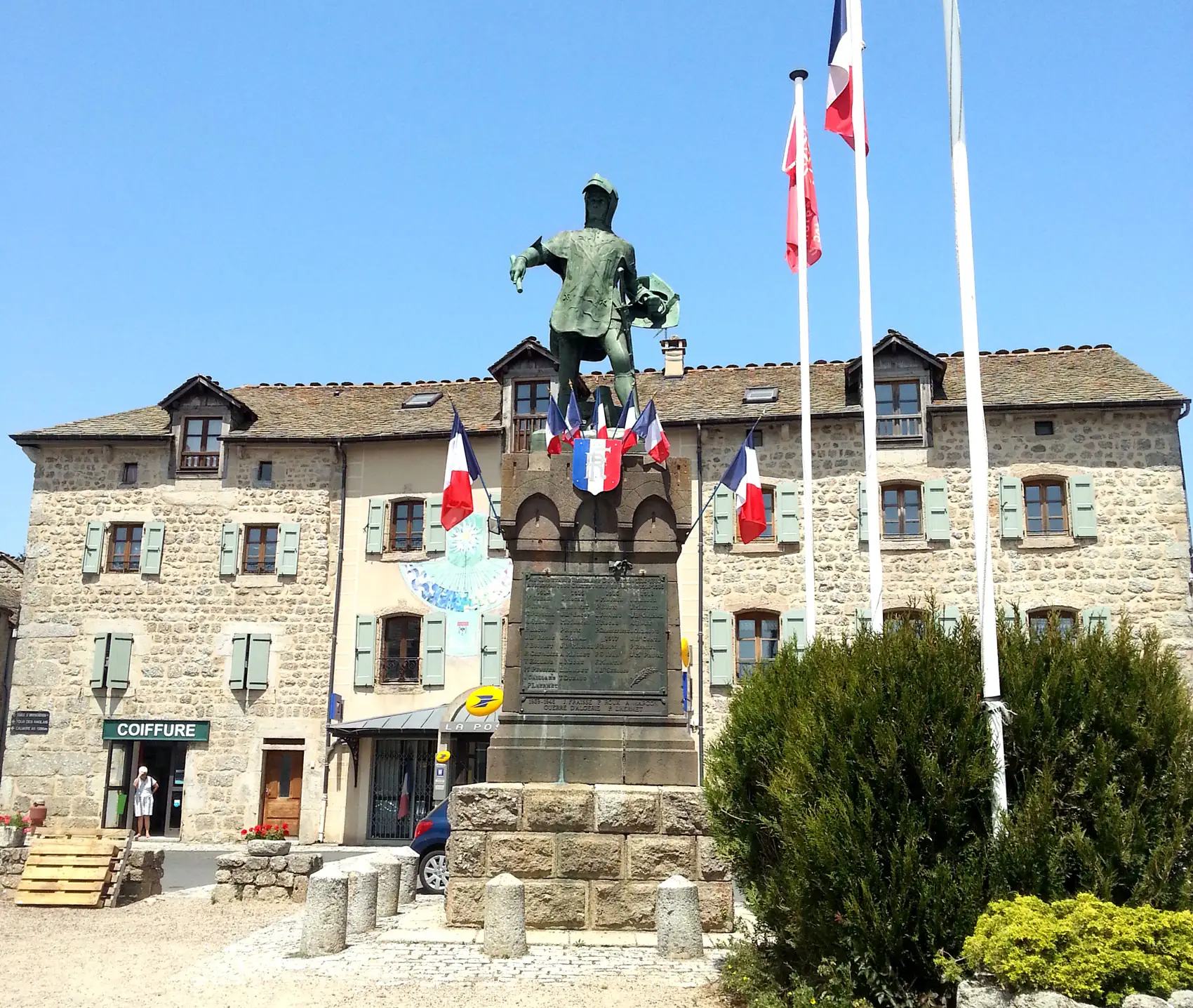 CENTRE HISTORIQUE DE CHATEAUNEUF-DE-RANDON