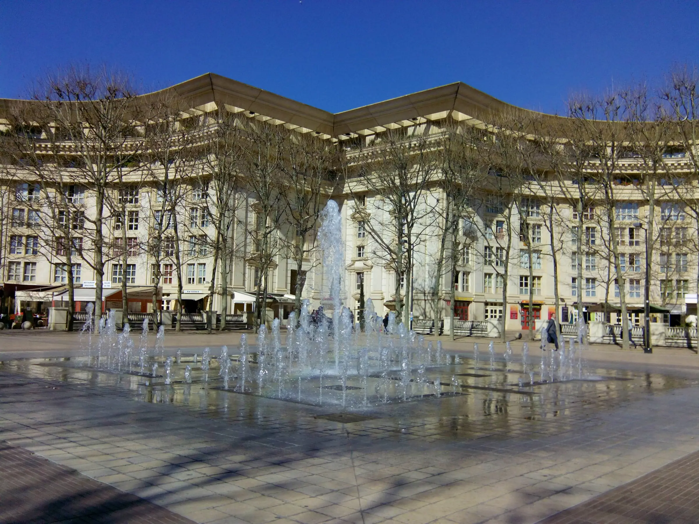 PLACE DU NOMBRE D’OR