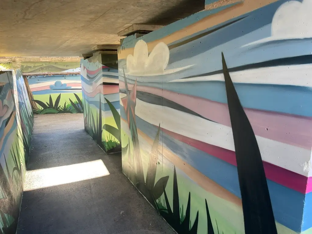 Fresque de Demsé sur le Canal d'Orléans