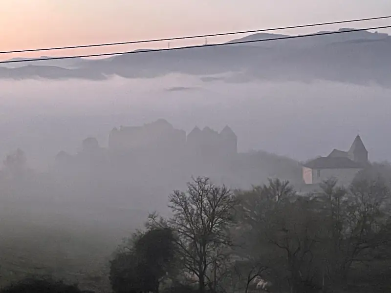 Forteresse de Berzé