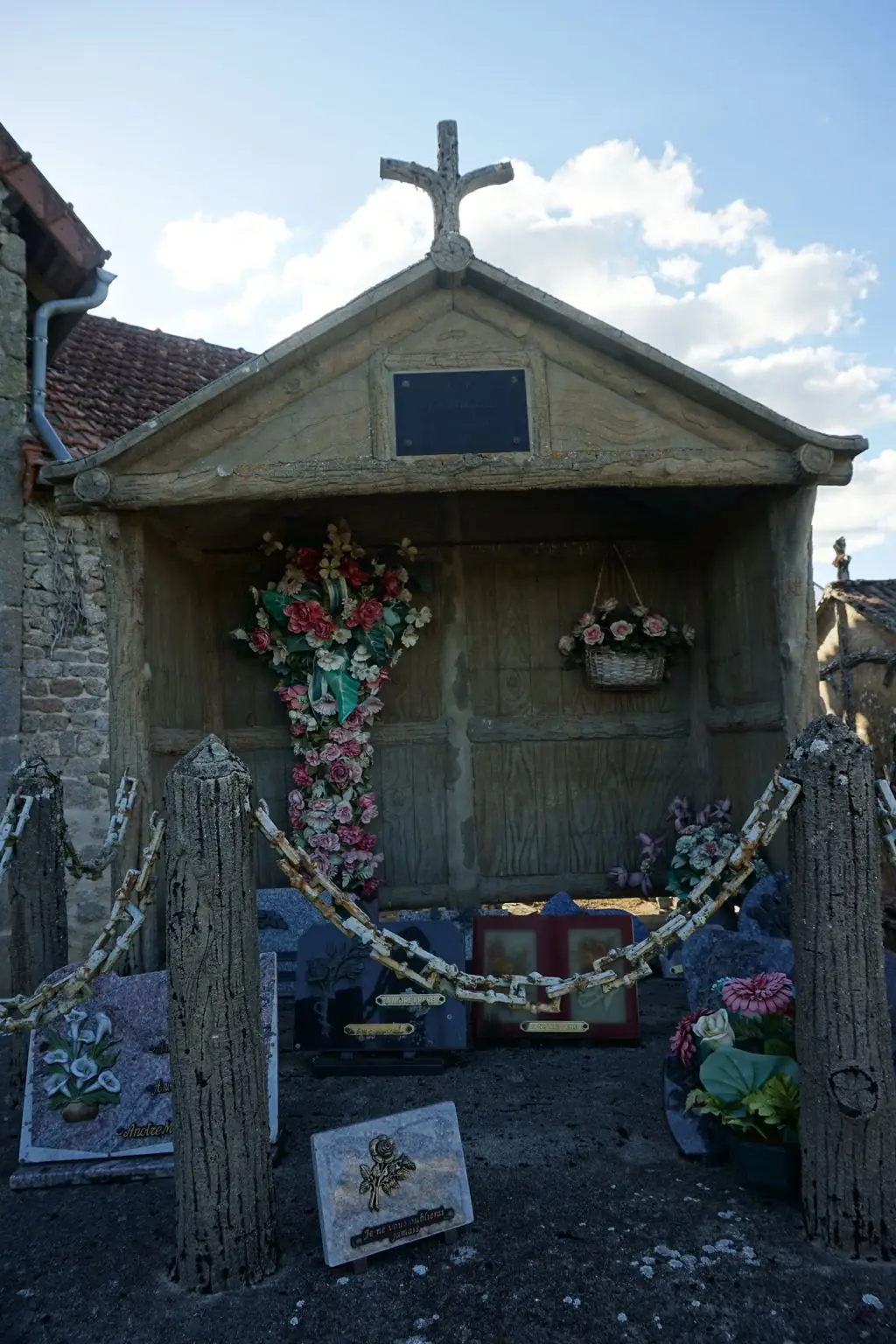 Cimetière de Villard