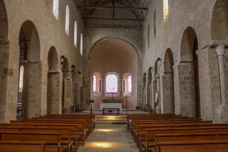 Eglise et prieuré de Saint-Benoît-du-Sault