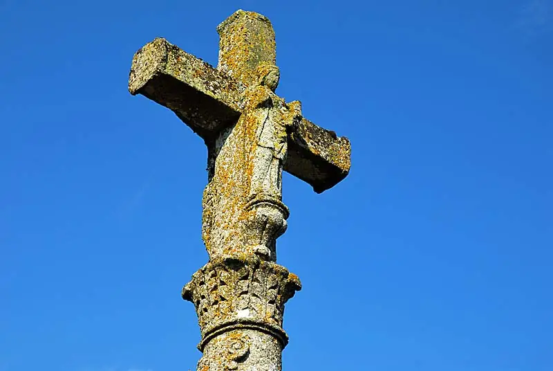 Croix route de Bassoncourt