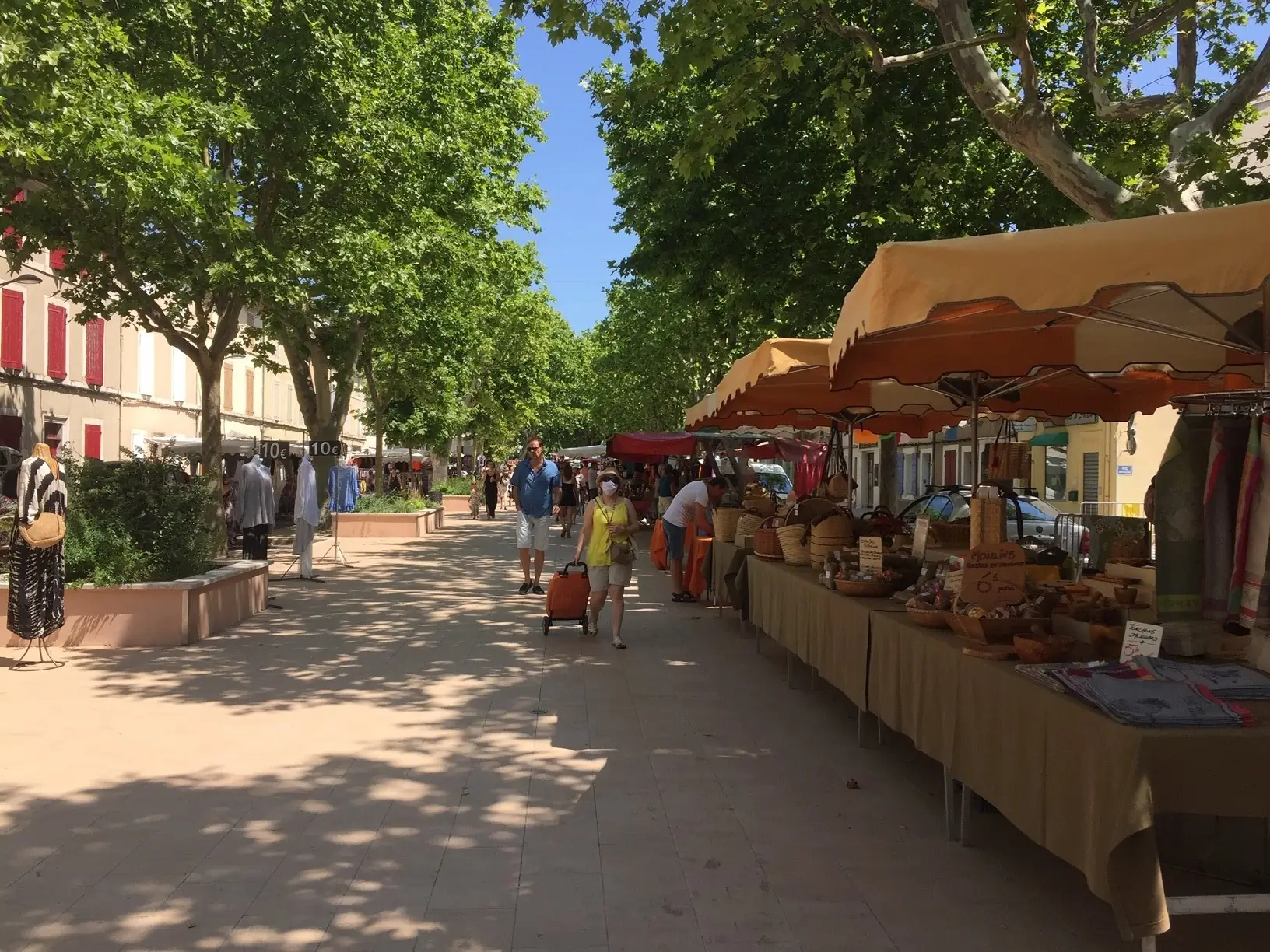 Marché provençal  de Pertuis