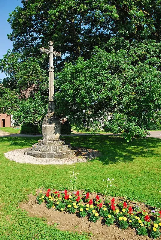 Croix de Montlandon (1)