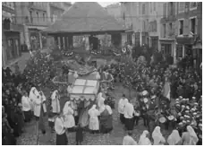 EXPOSITIONS PHOTOS - LES "FÊTES" À LANGOGNE