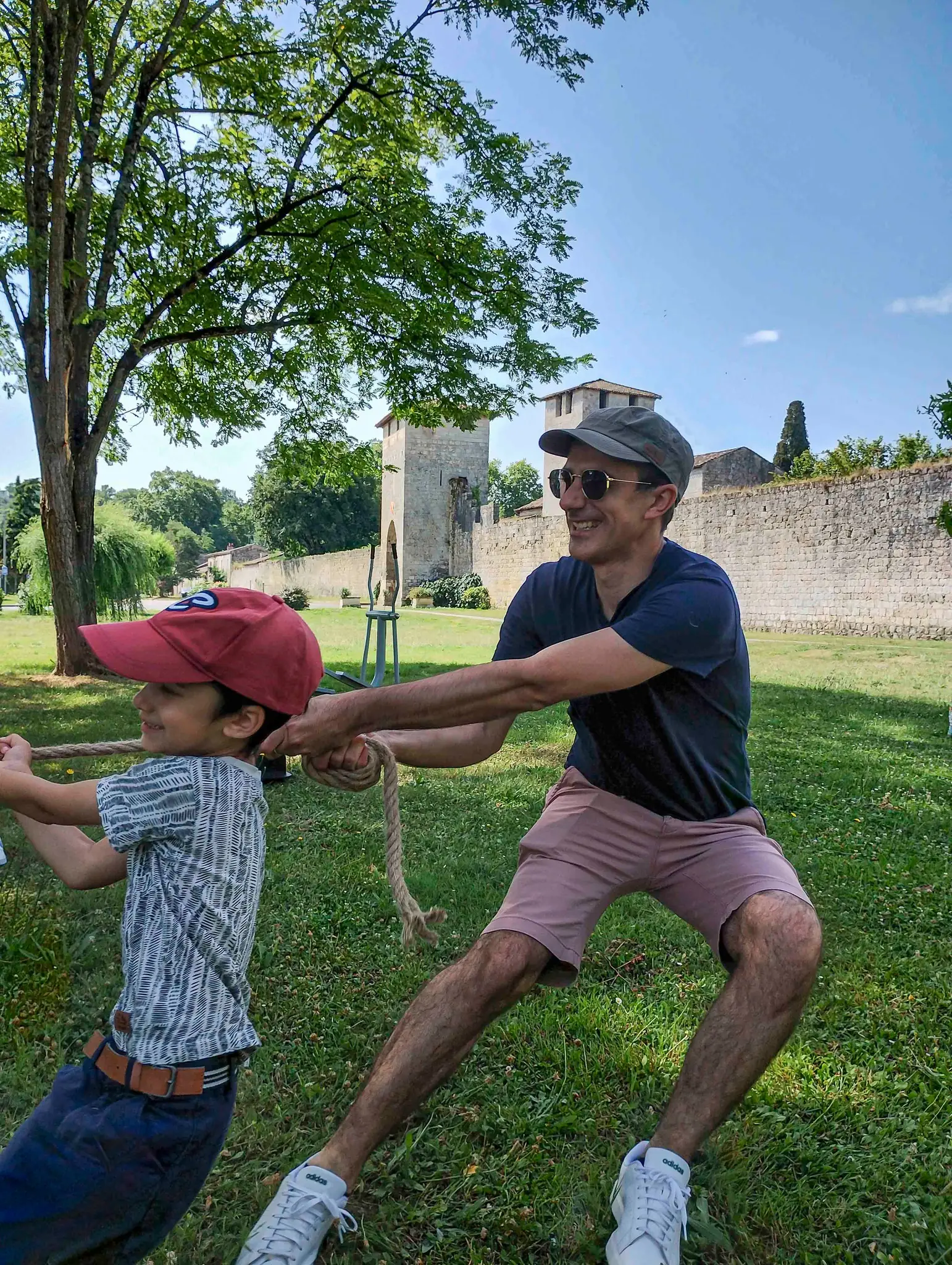 Visite famille de Vianne : le grand tournoi de la bastide