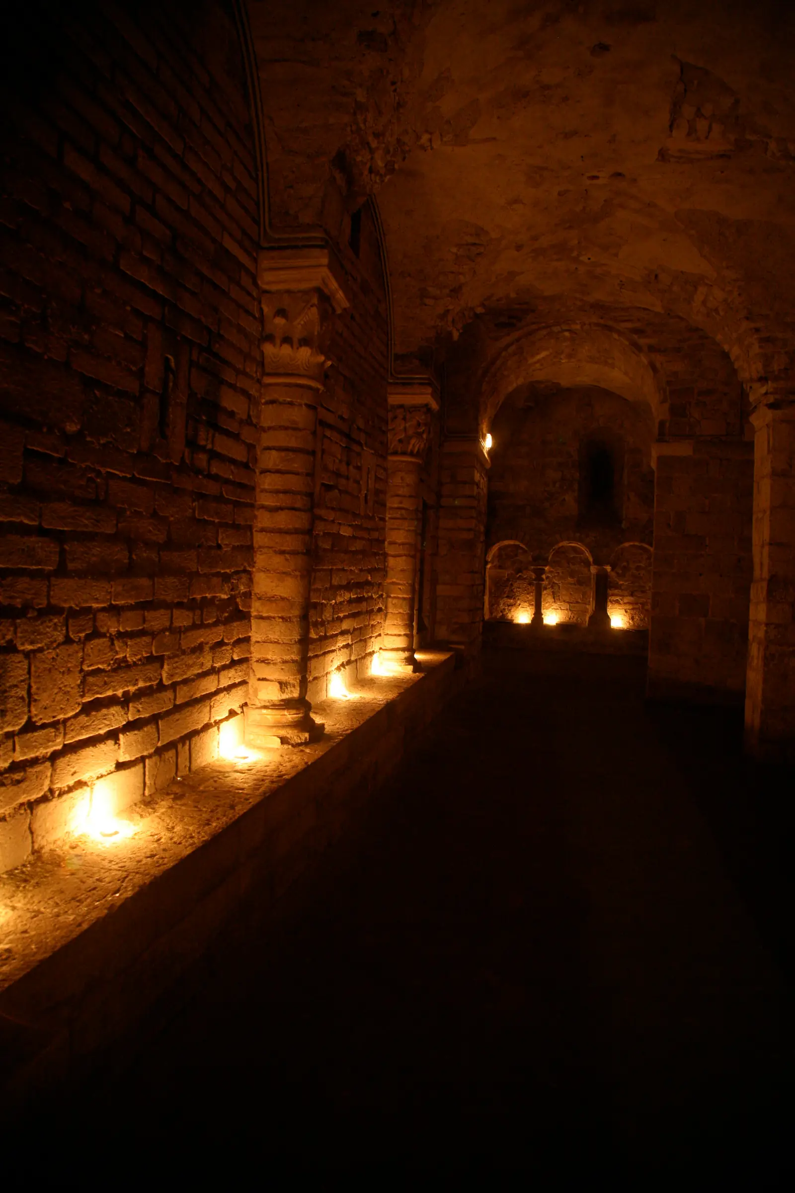 Crypte Saint-Aignan