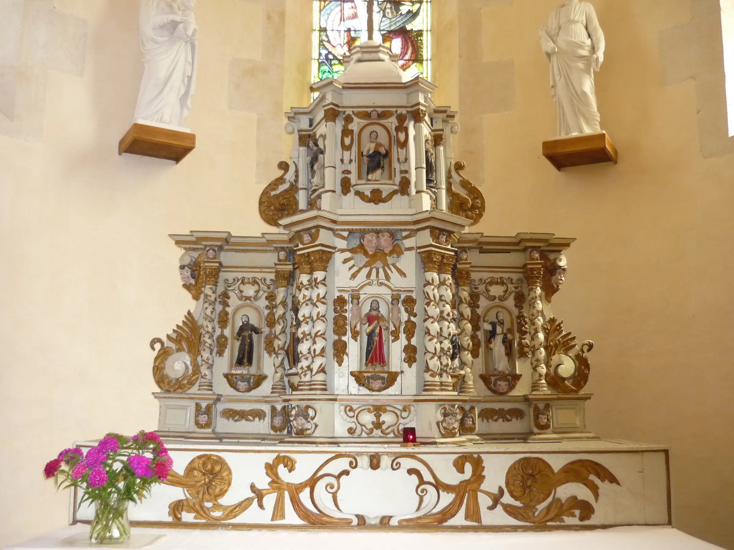 Saint-Georges-de-Rex et son marais préservé