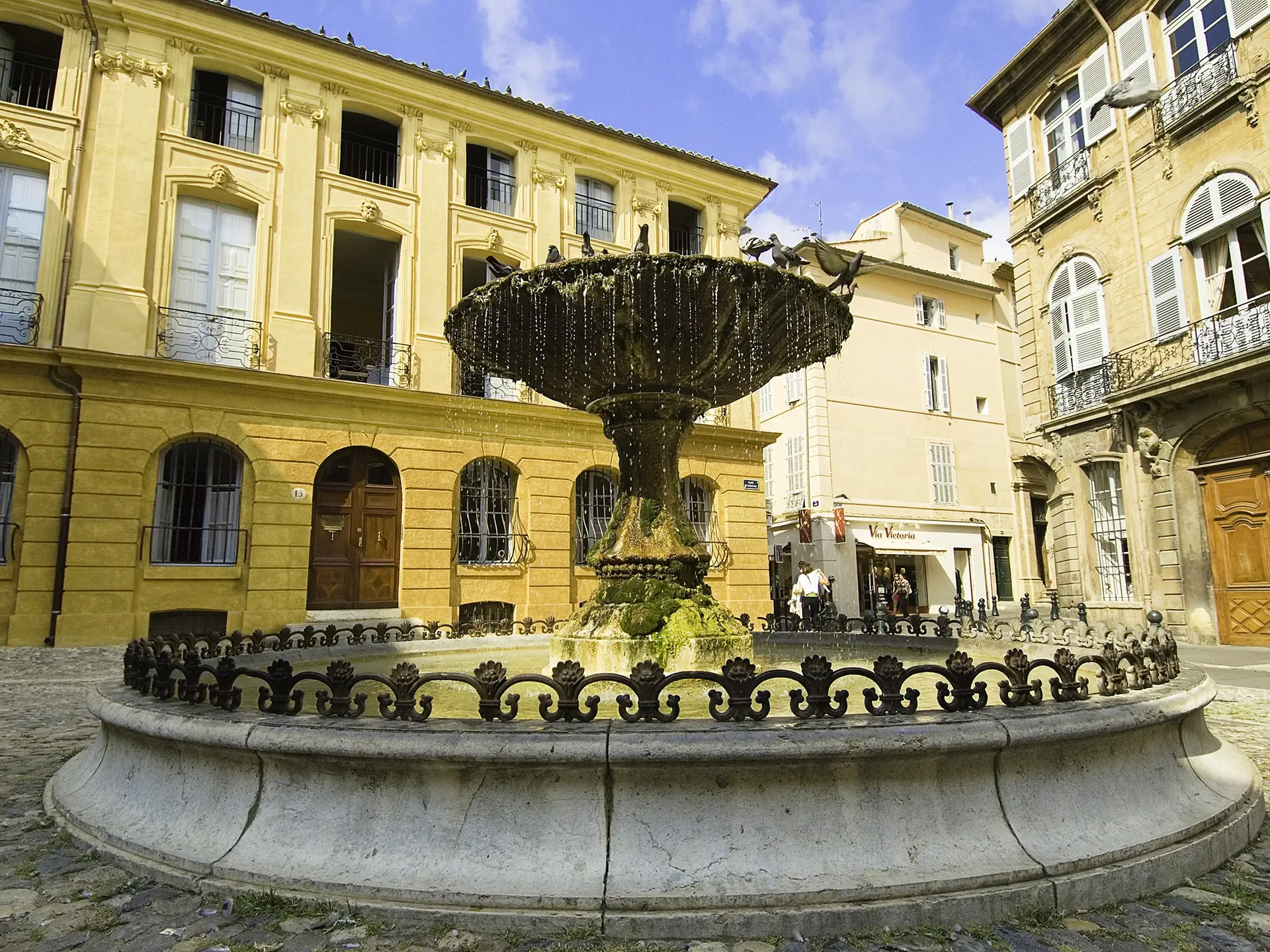 La place d'Albertas