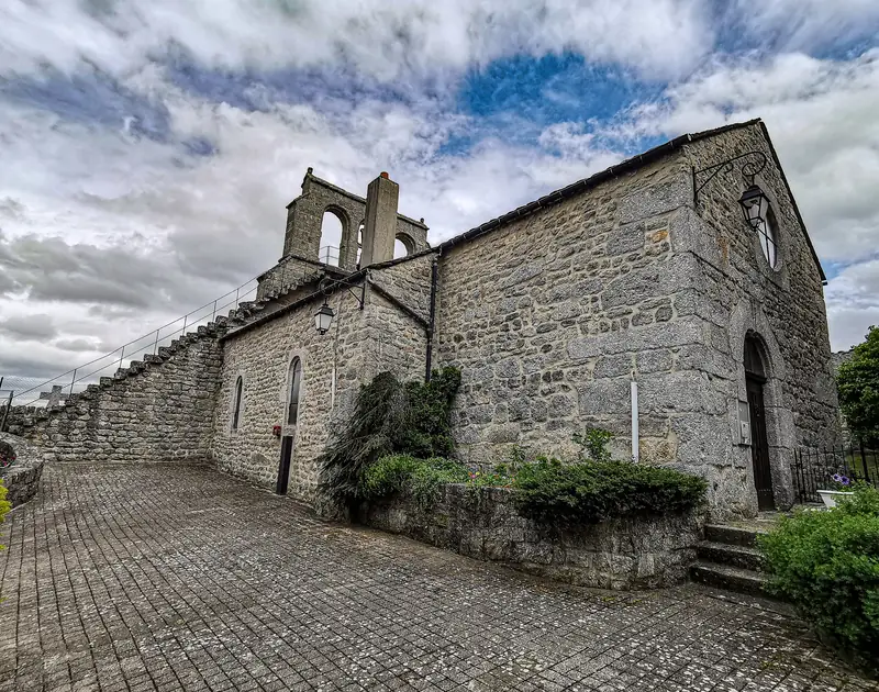 EGLISE SAINTE-COLOMBE