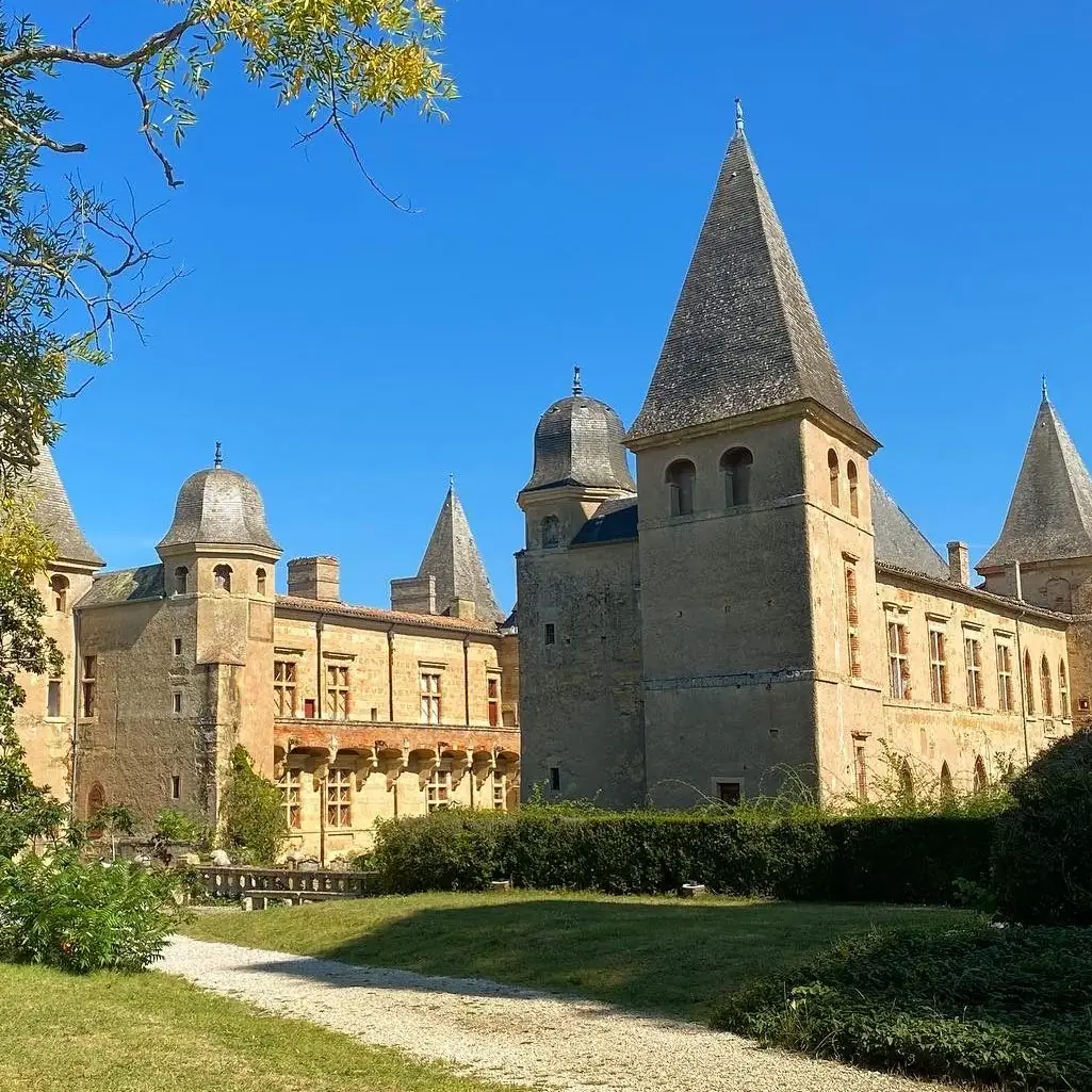 CHATEAU DE CAUMONT