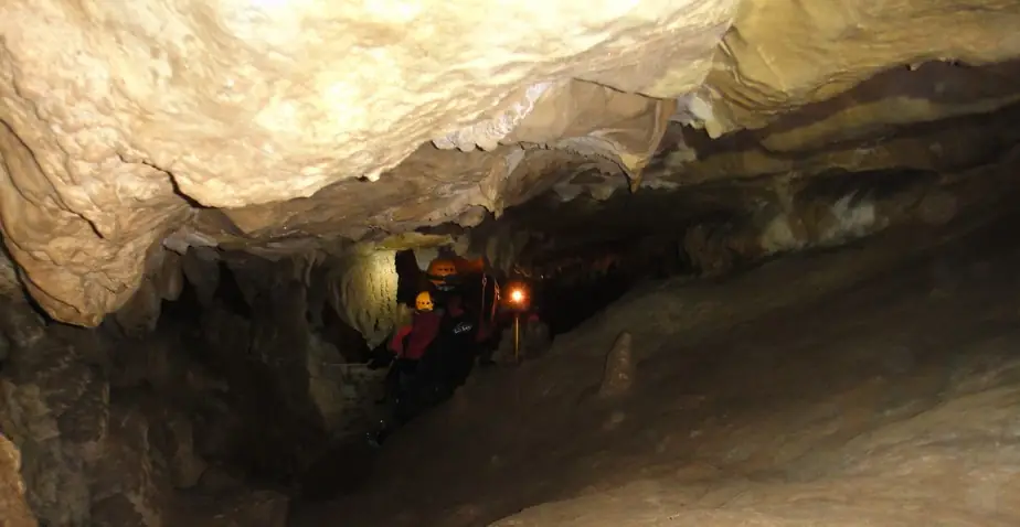 Spéléo petite  journée : grotte des sources
