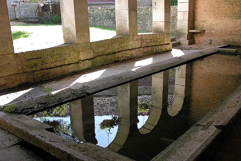 Fontaine-lavoir de Marac