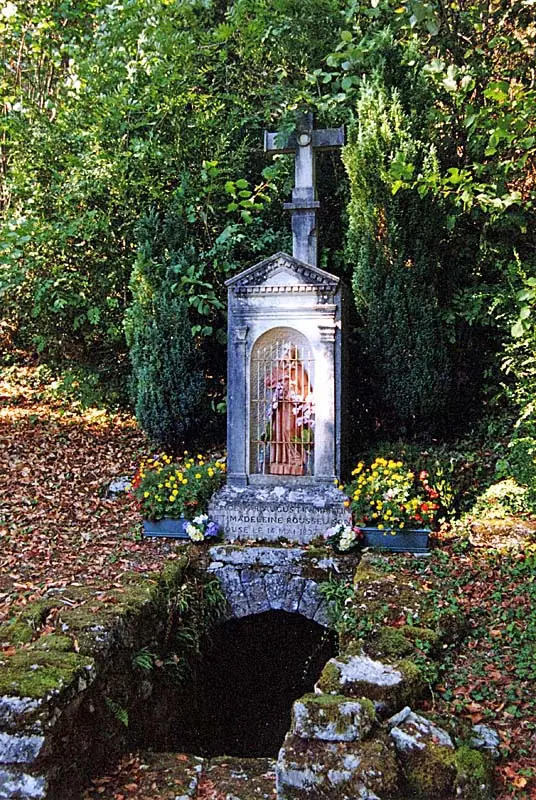 Fontaine Saint-Frou de Noidant-le-Rocheux