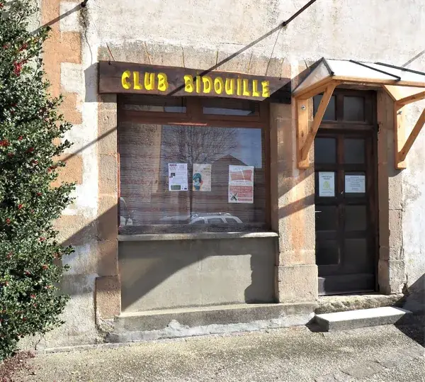 Repair café permanence Club Bidouille. Bricolage permanence Obrador