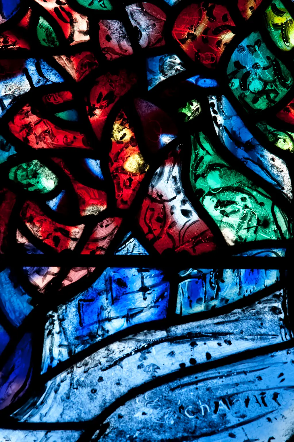 Chapelle du Saillant avec vitraux de Marc Chagall