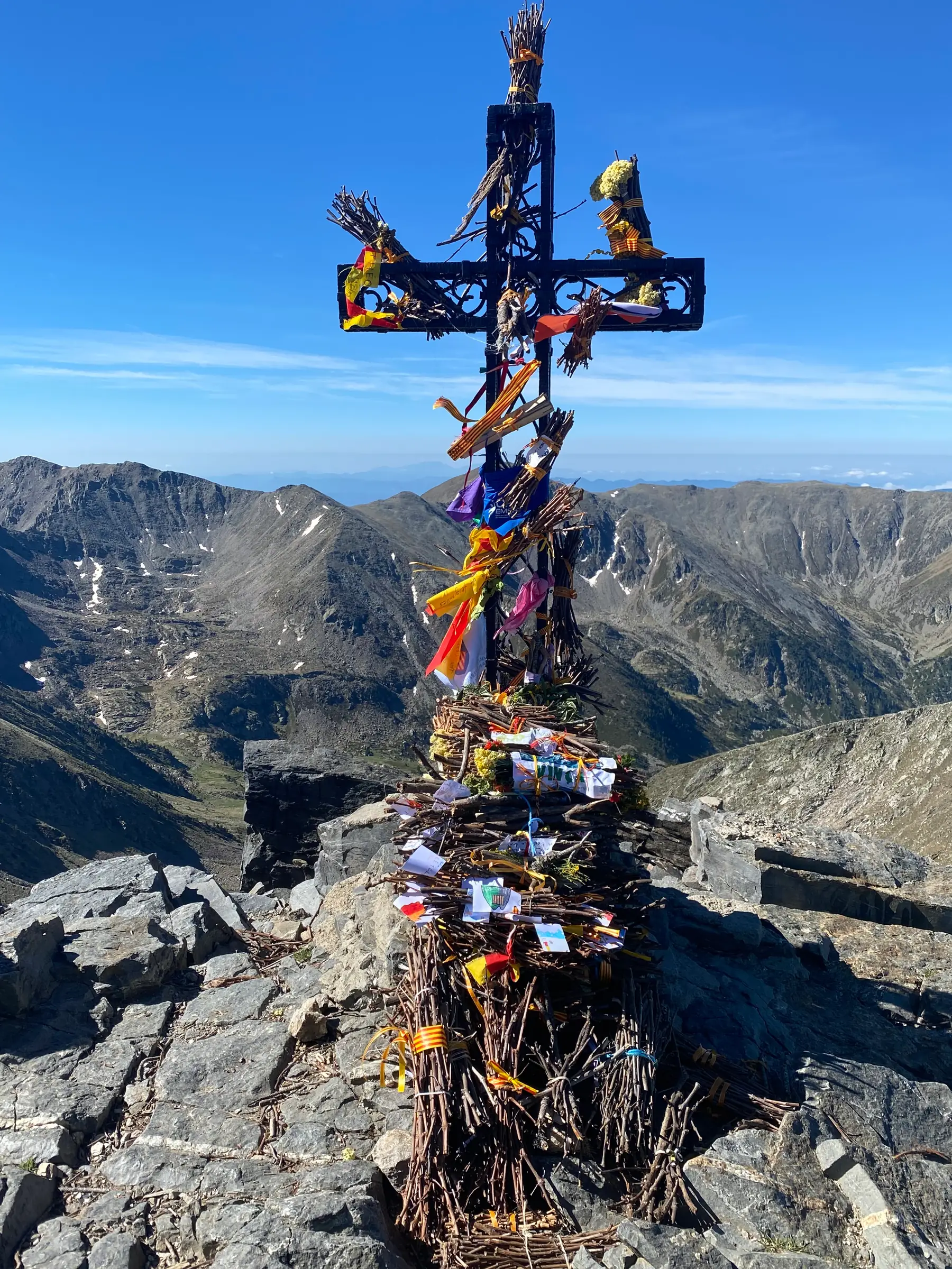 PIC DU CANIGO A LA JOURNEE AVEC PASSCANIGO PAR LES CORTALETS EN VTTAE