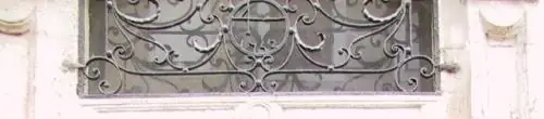 Maison au quatre de chiffre