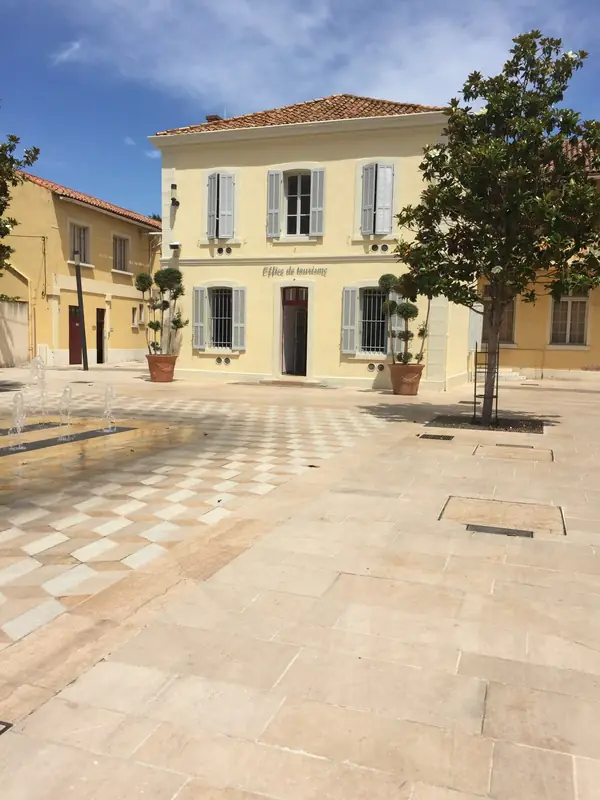 Ancienne école de filles
