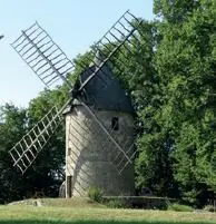 Village de Lusignan-Petit