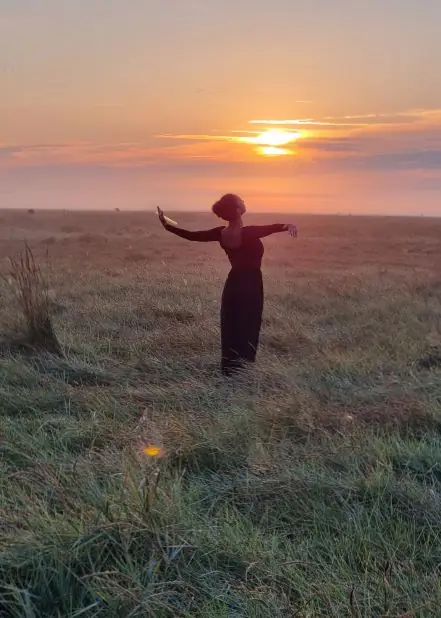 Promenade-spectacle "la baie suspendue-éclipse" par le Dit de l'Eau