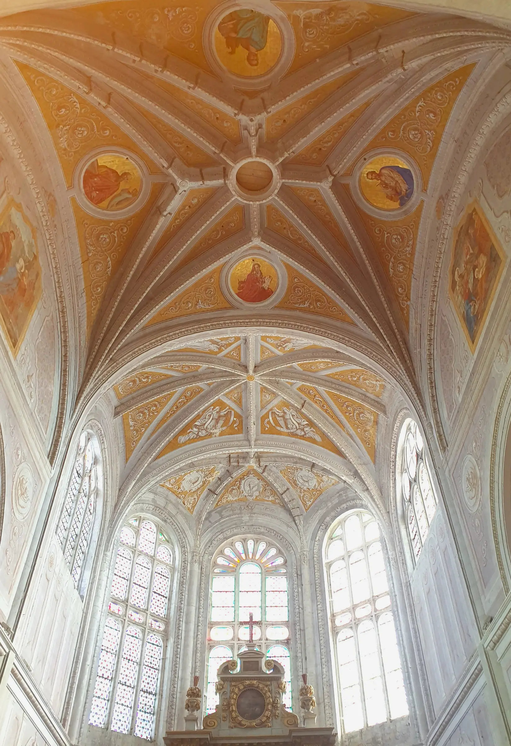 Église de la Nativité de la Vierge à Aix-en-Othe