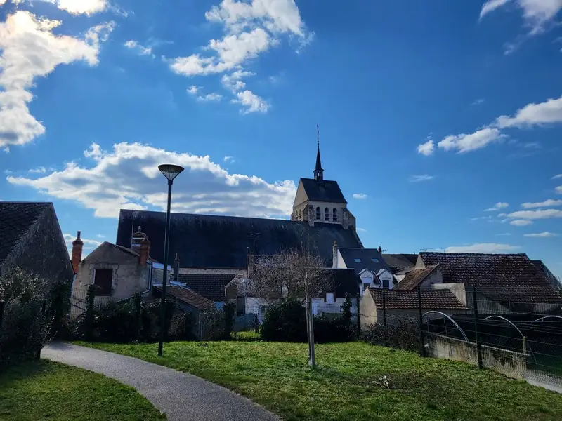 Eglise Saint-Roch de Saint-Denis-de-l'hôtel