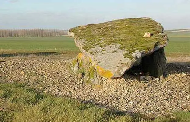 Dolmens de Puyraveau