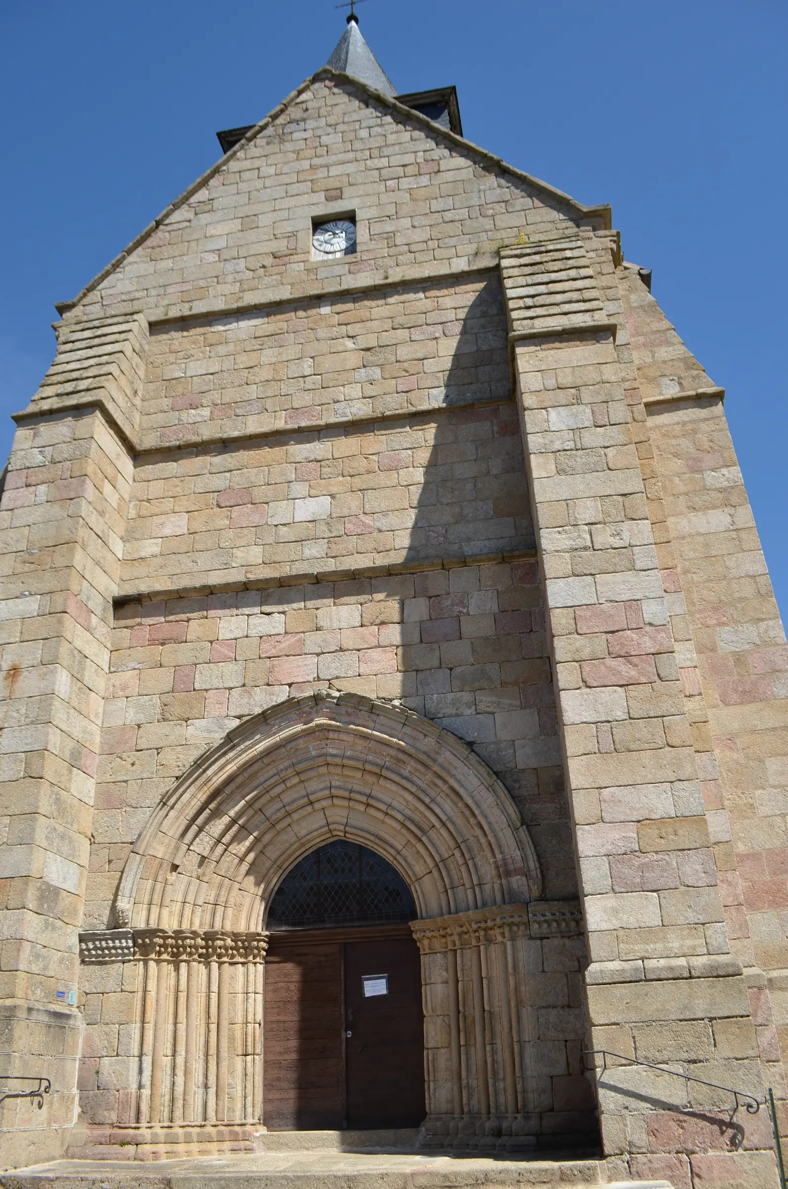 Eglise Saint Blaise Pontarion