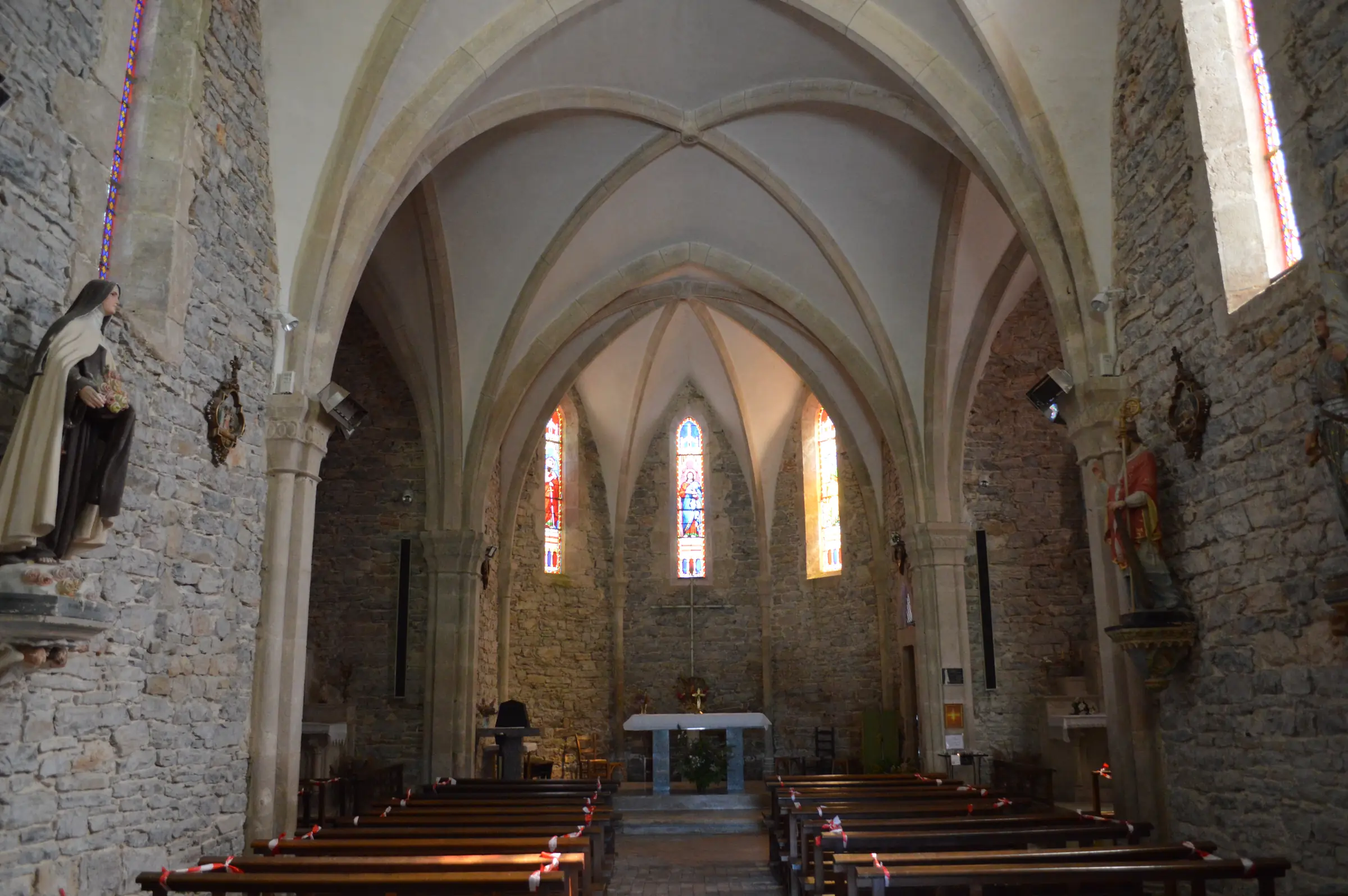 EGLISE DE MAS-SAINT-CHÉLY