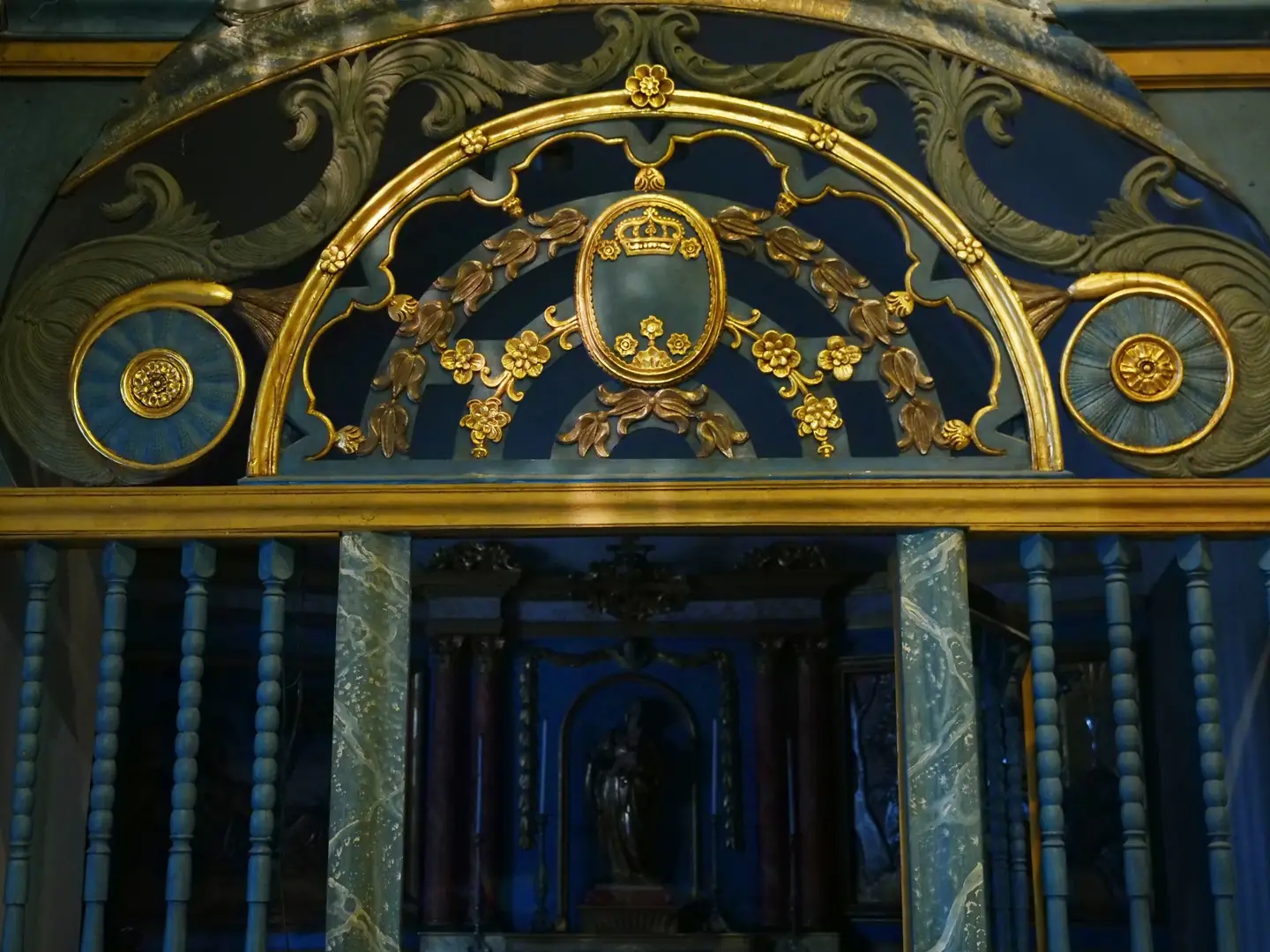 Eglise et cloître des Prémontrés
