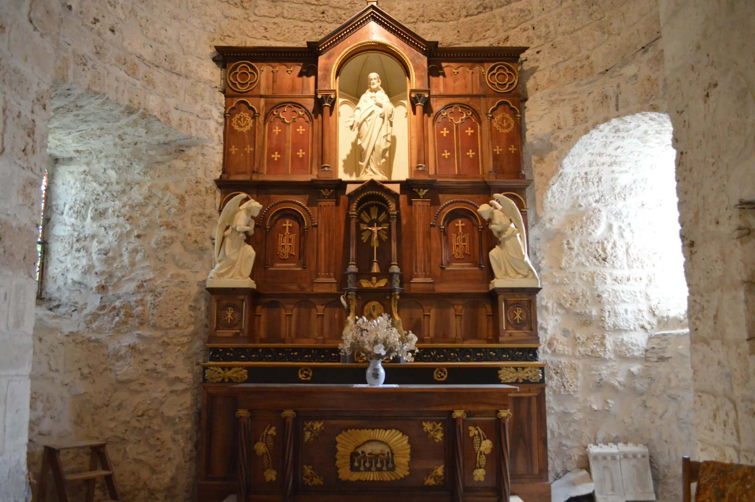 EGLISE SAINT-GERVAIS-ET-SAINT-PROTAIS
