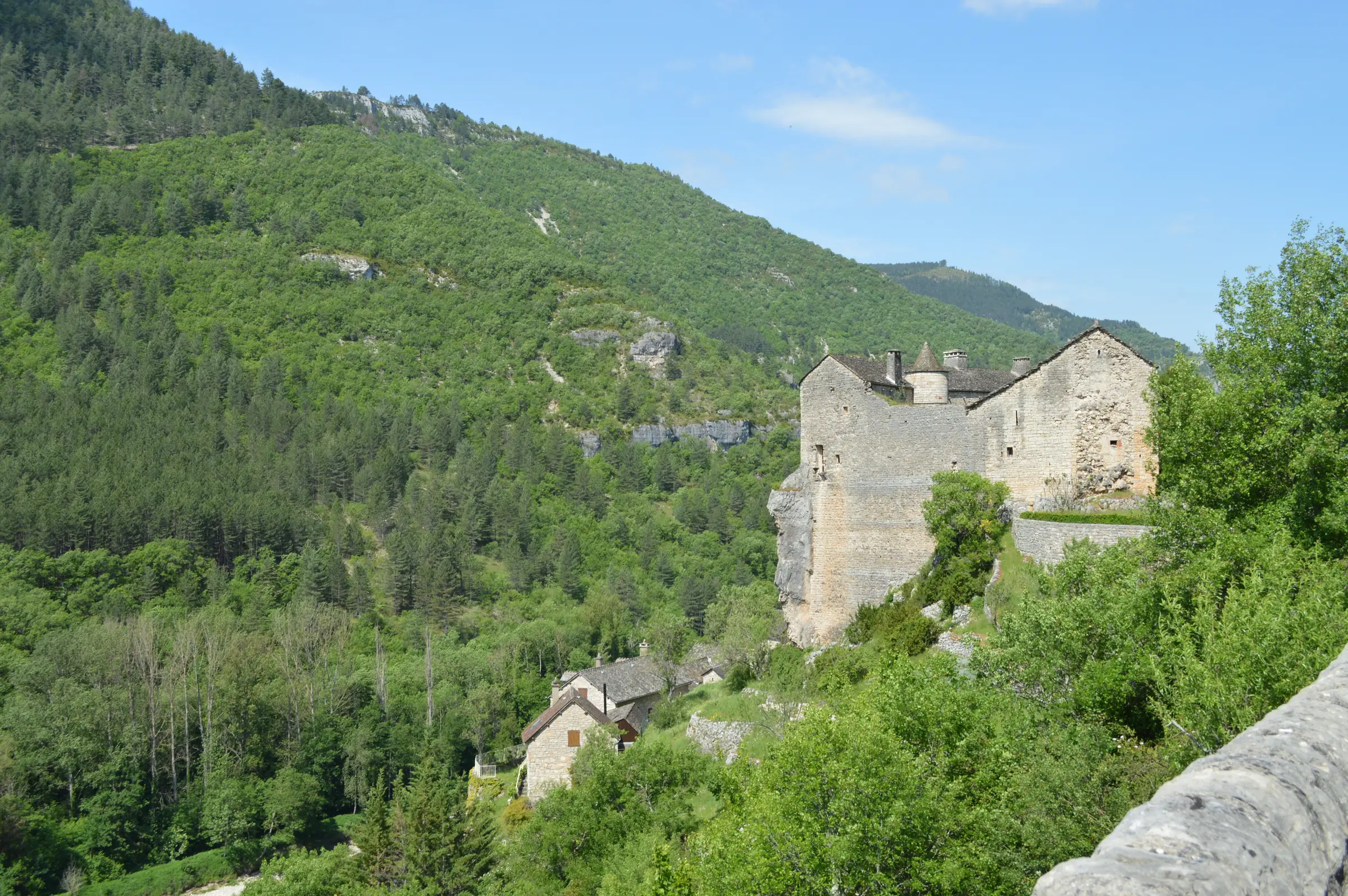CHATEAU DE PRADES
