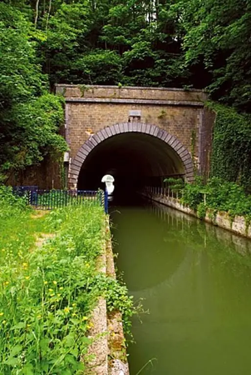 Tunnel de St Aignan