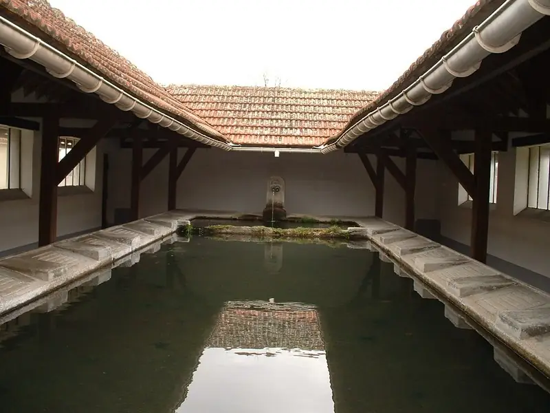 Lavoir couvert