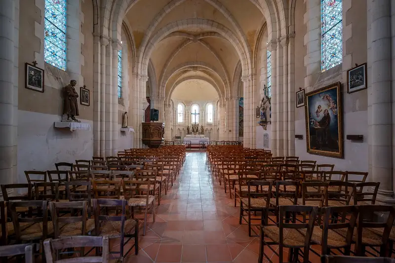 Eglise Saint Avit à Saint-Avit