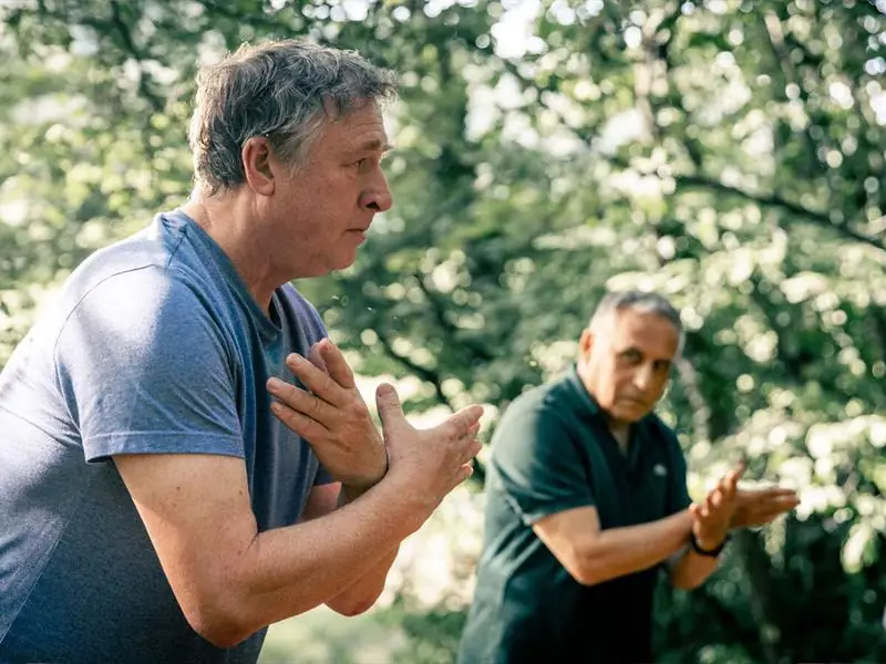 Parenthèse Vigneronne : Qi Gong au milieu des vignes