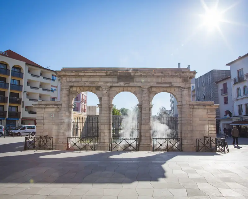 La Fontaine Chaude